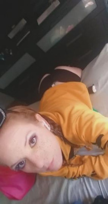 sexy real redhead for you! come see me at my place for some afternoon delight l!! 💋 💋 in costa mesa
