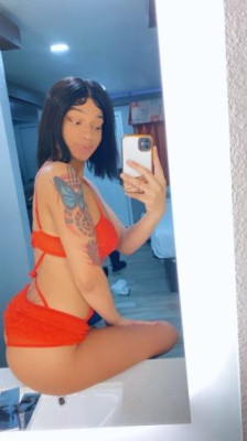 CATCH ME WHILE IM HERE ❤ new in town 💕hey my babe's 🫦See me while im here 😛available for Incalls/Outcalls/Cardates/