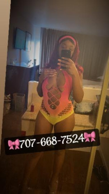 H❤2 Diff Playmates Avail.❤ Early bird gets the Worm❤