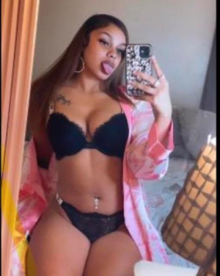 Hi Im SunShine 💛🧡Marina Incalls Specials (Dont Miss Out) 🥰🤗💐 Hosting or Carro 💕🥰