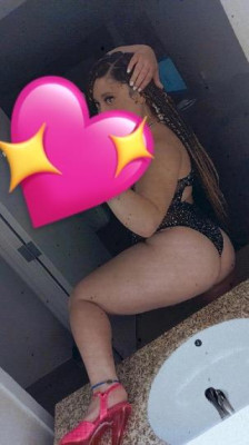 NEW IN TOWN🌸MiXeD🌸LaTiNa🇲🇽🌸DiScReeT SeRViCe🌟OutCalls💦SPECIALS🌟