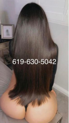 KINKY Kimmy .. Lets Party !!