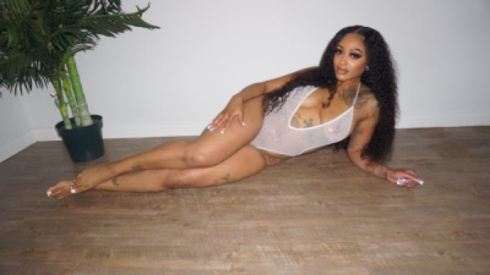Let’s enjoy eachother, incall and outcalls available