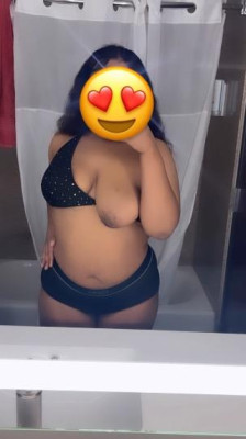 BootyLicious and Delicious 😘😍 Hi Daddy, love that 😏