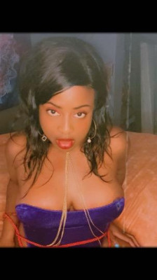 😘You deserve a treat Come & see me 🍫