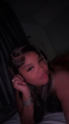 🌹GORGEOUS REYNA BACK IN TOWN😍