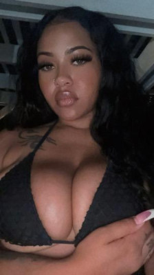 Your New Fav Party Girl & Best Kept Secret . 2 Girl special