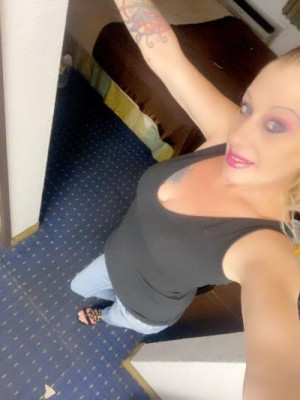 CUM SEE WHY I LUV SUCKIN COCK SO MUCH~outcall, car ~NOW