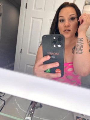 rEAl SNOWbUNNyYy
