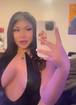 Dreamy Laotian Queen🥡🥢