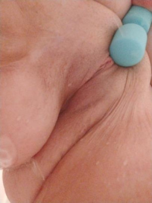 SEXY BOUGIE CAKEY STACKED PAWG!! CALL NOW BABE! IM SO FUCKING WET READY THROBBING👅👅👅 READY!!! DRIPPIN..👅