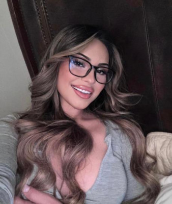 your dreamgirl ❤i wanna please you💗 ask about my specials