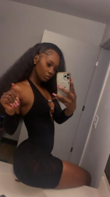 Your Ultimate Fantasy️️️️ Sweet Wet Creamy Pussy