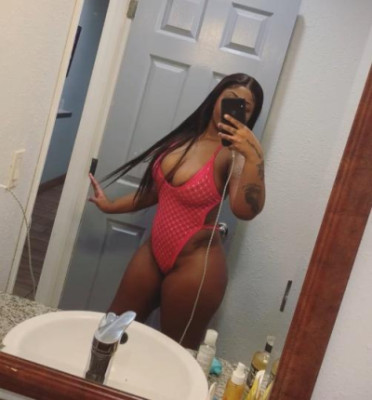 Tight, Pink, Juicy and Wett 💦😻🎀🫧 COME WATCH ME DANCE IN SF NOW 😍📲