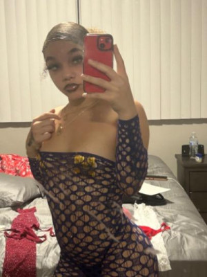 DOUBLES✅🥰💌😘Let Us Make Your Valentines Special 😘💌❤M33T READY