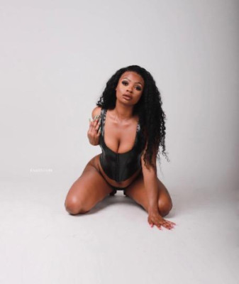 📍North Hills 📍Ezena PUDDLES 💦 Horny Nigerian Barbiedoll 🇳🇬🪆 Ready to play 24/7