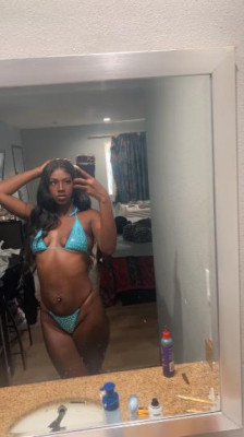 Your 🍫 Ebony Freak💦 Chyna🌸 INCALL , OUTCALL & CAR DATES AVALIBLE 24/7