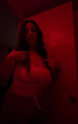 Luscious Mamii - OUTCALLS & CAR PLAY