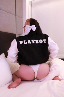 The Queen is back in LA now!