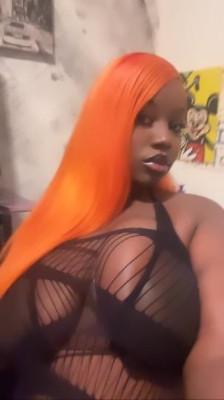 Busty Ebonyy 🍑 Ready for fun 😍 2 Girl 👯♀