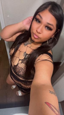 si ablo espaol 💋 come play with me😍
