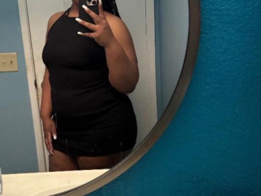 I got a ass so big like the sun