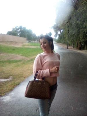 5* top notch bombshell cum see