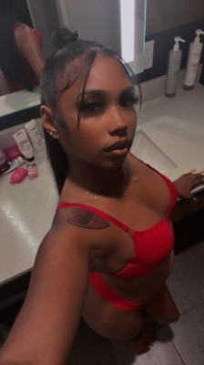 Tiny Pacific Islander 🇵🇭