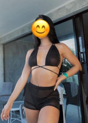 available now papii, caliente latina💦💕