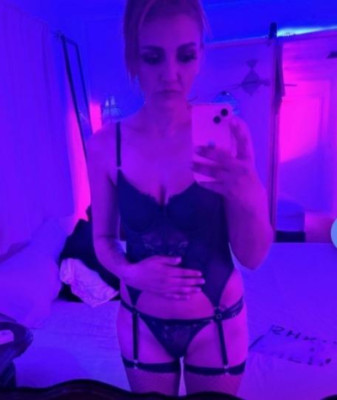 I Want To Be Your Personal Slut Let’s Have Fun❣❣$400 1 HR PSE Special MSOG Included Limited Time ❣❣ Check out my website at https://sexymadisontaylor.wordpress.com/