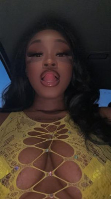 LET NAKITA SATISFY YOU 💋