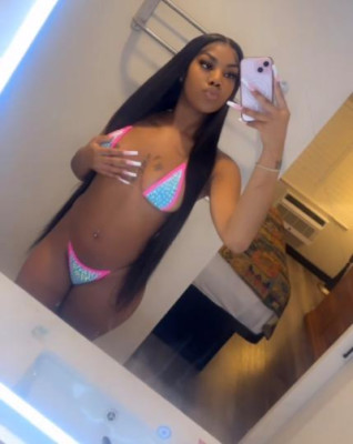 DID YOU MISS ME 😍💙 back in town for the weekend ,💕 leaving soon dont miss out daddy