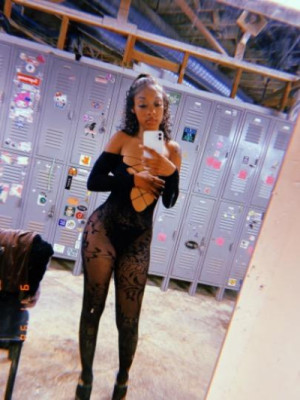 outcall & cardates😆😻