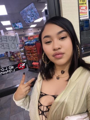 🍭PRETTY FACE WITH TIGHTEST WET PUSSY🍭